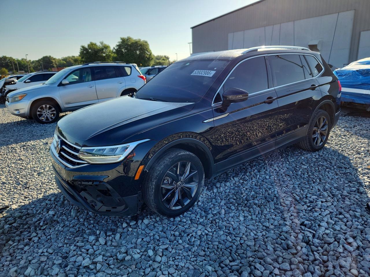 3VV3B7AX3NM154672 · 2022 VOLKSWAGEN TIGUAN