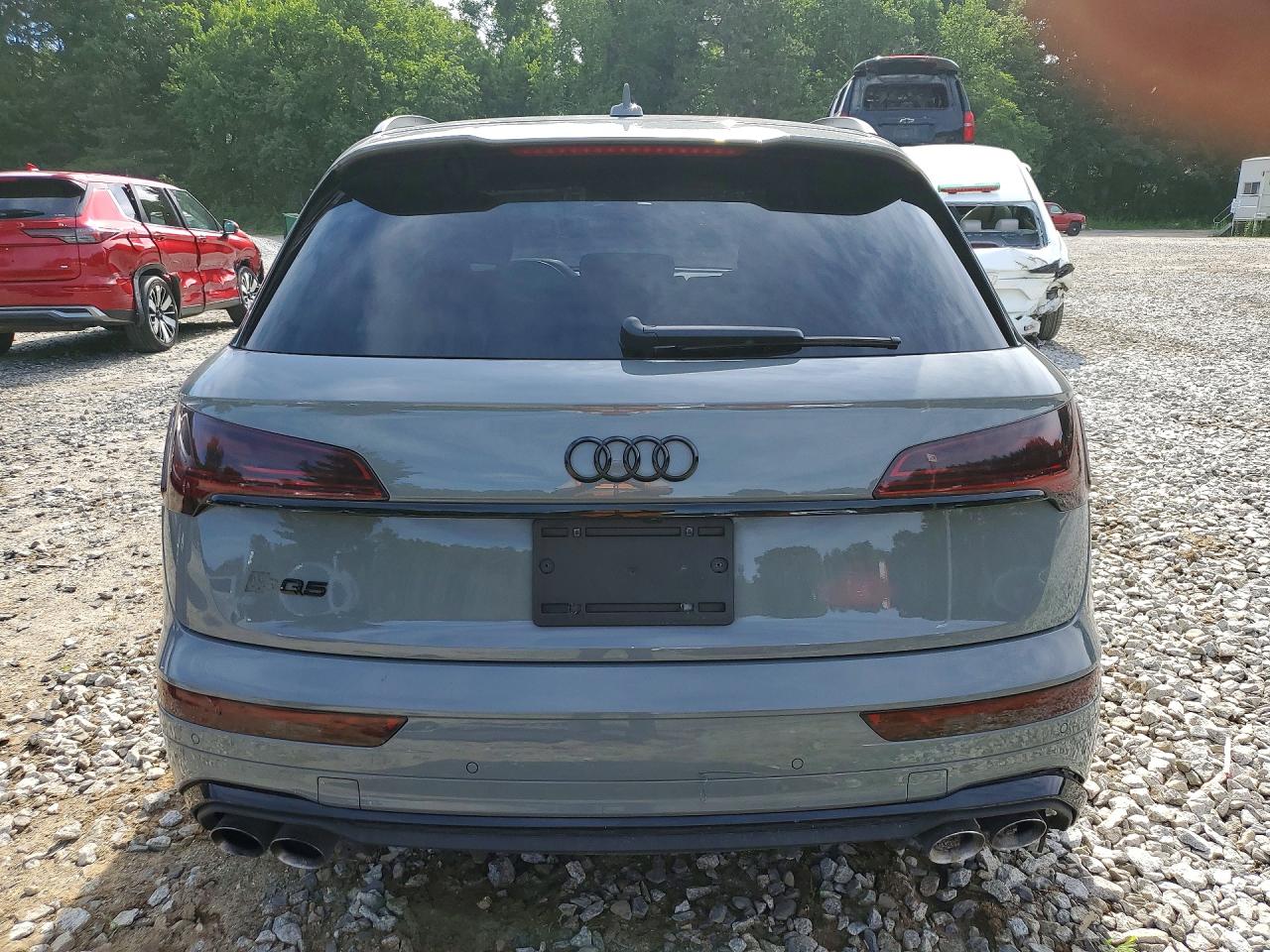 WA1B4AFY9N2025663 · 2022 AUDI SQ5 · 6/13