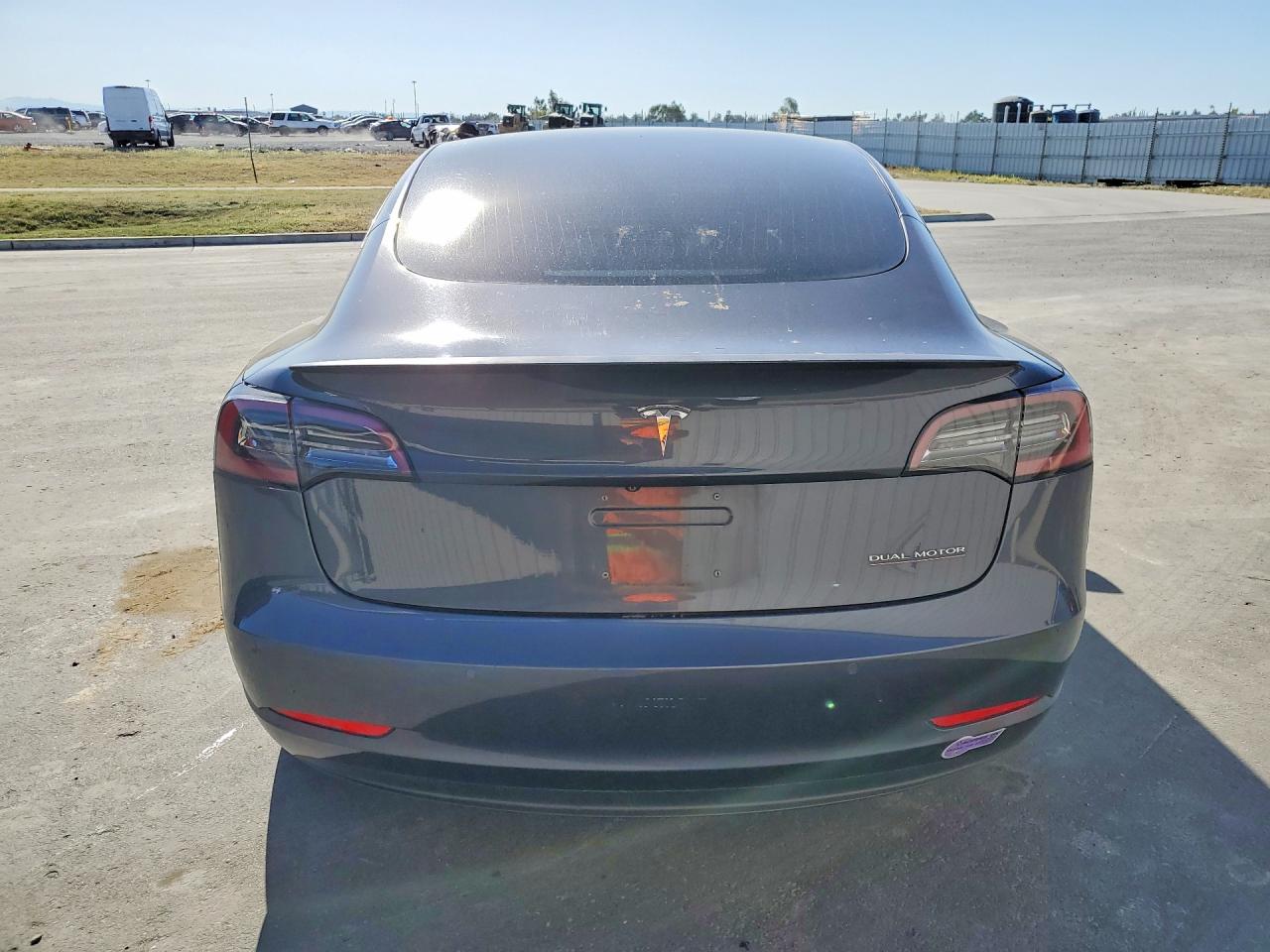 5YJ3E1EBXJF079372 · 2018 TESLA MODEL 3 · 6/12