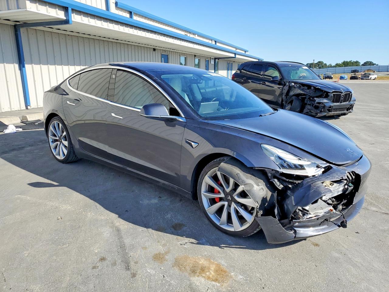 5YJ3E1EBXJF079372 · 2018 TESLA MODEL 3 · 4/12