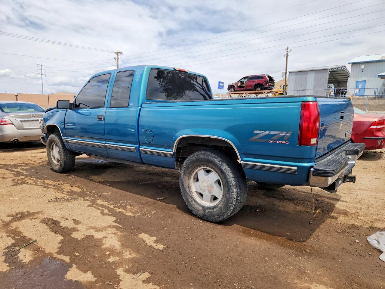 1GCEK19R1WE117136 · 1998 CHEVROLET GMT-400 · 2/12