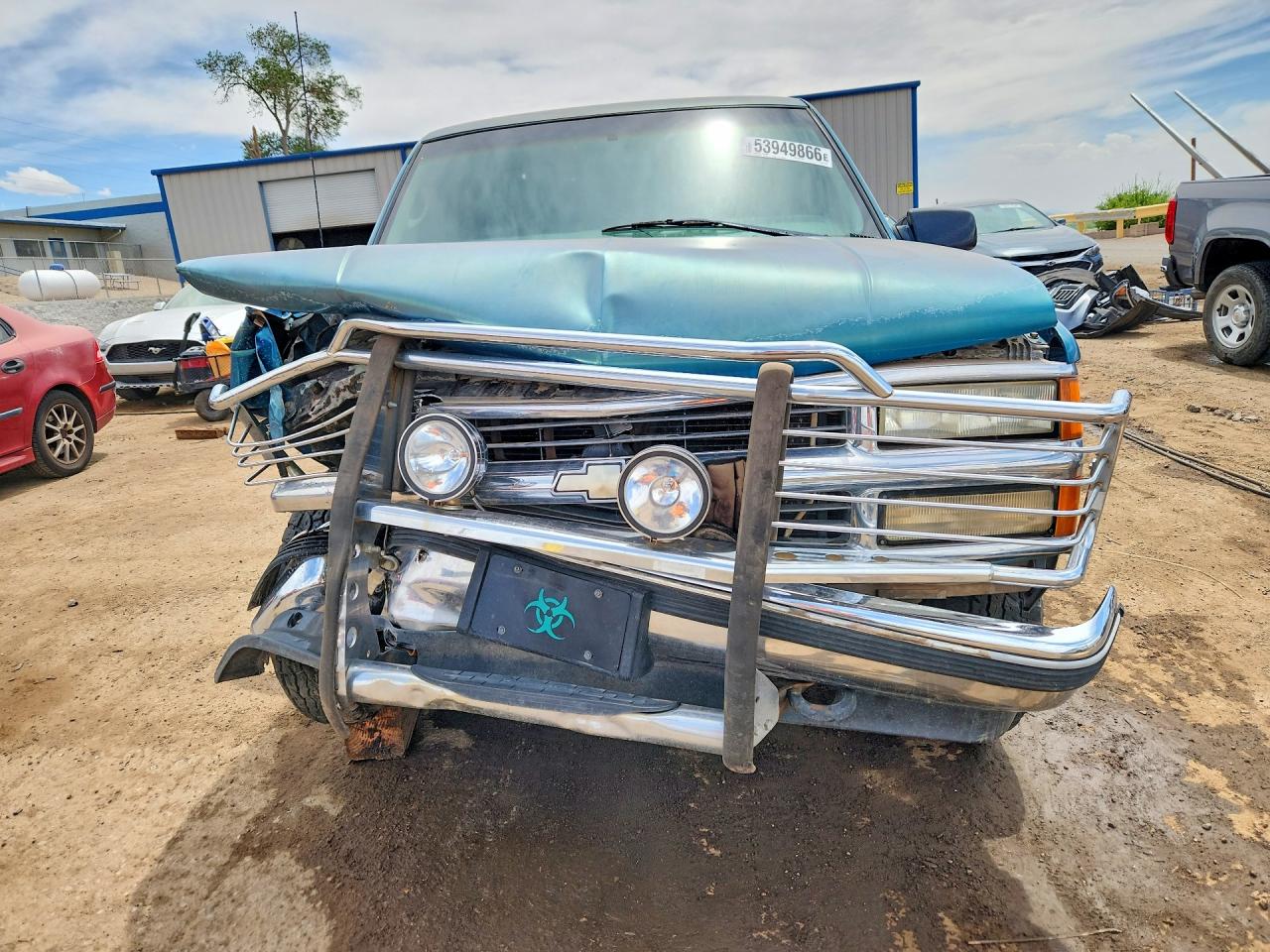 1GCEK19R1WE117136 · 1998 CHEVROLET GMT-400 · 5/12