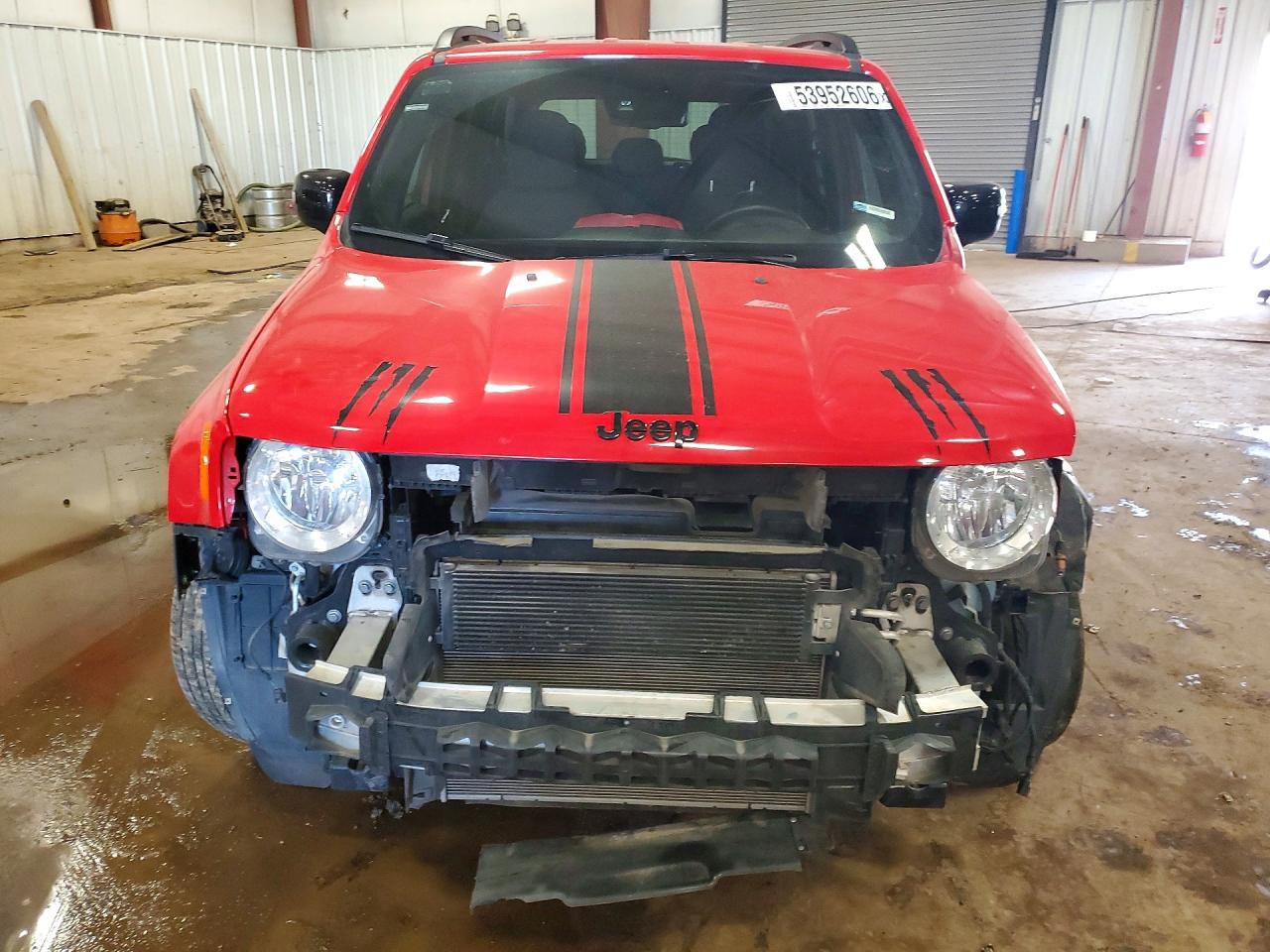 ZACNJDE18NPN65641 · 2022 JEEP RENEGADE · 5/13
