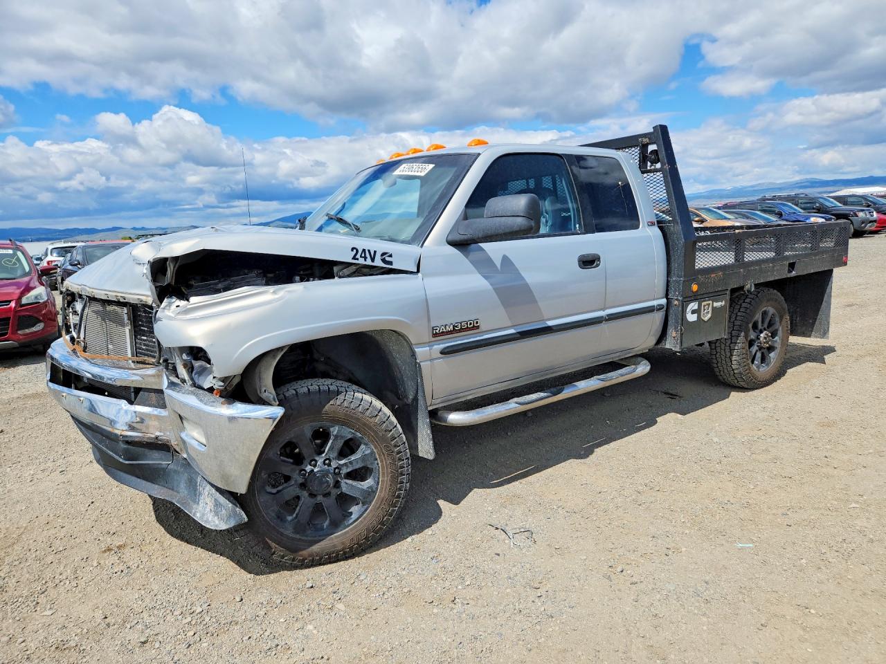 1B7KF2363XJ538733 · 1999 DODGE RAM 2500
