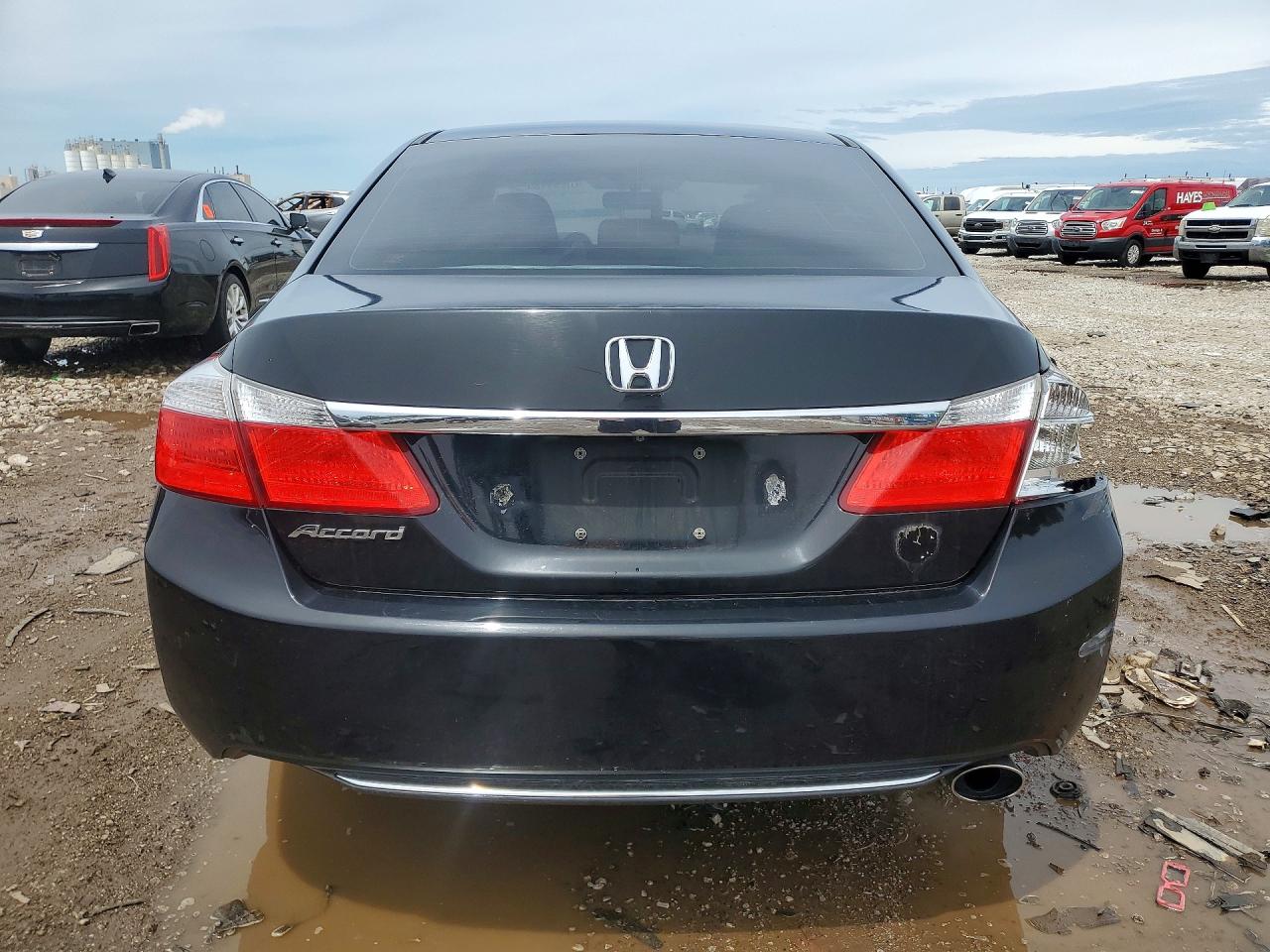 1HGCR2F35FA164980 · 2015 HONDA ACCORD · 6/12