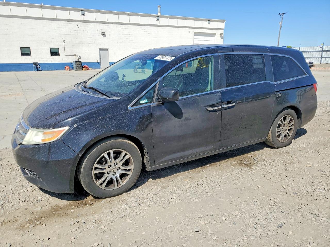 5FNRL5H60BB070011 · 2011 HONDA ODYSSEY