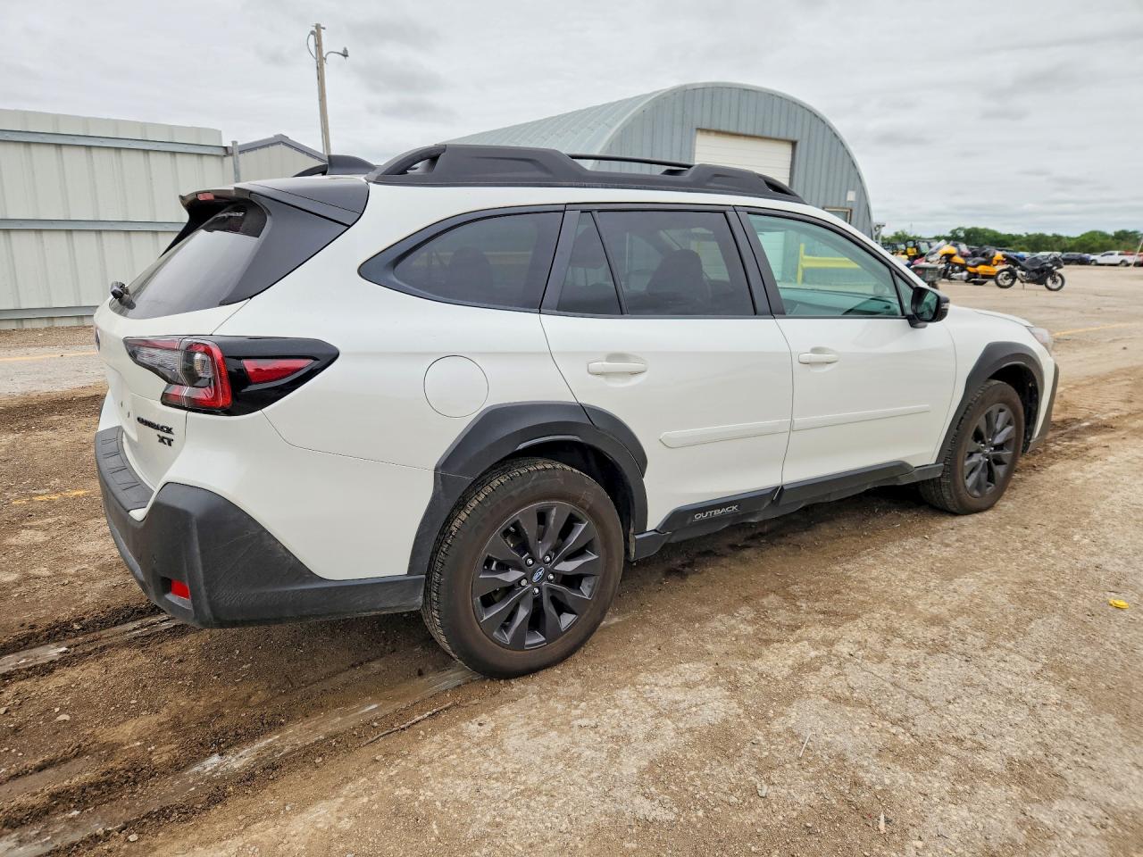 4S4BTGLD4S3291803 · 2025 SUBARU OUTBACK · 3/12