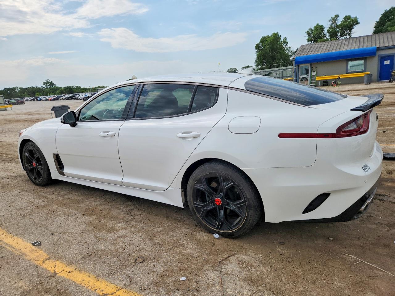 KNAE15LA2M6089333 · 2021 KIA STINGER · 2/12