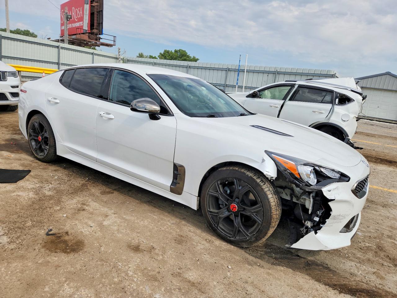 KNAE15LA2M6089333 · 2021 KIA STINGER · 4/12