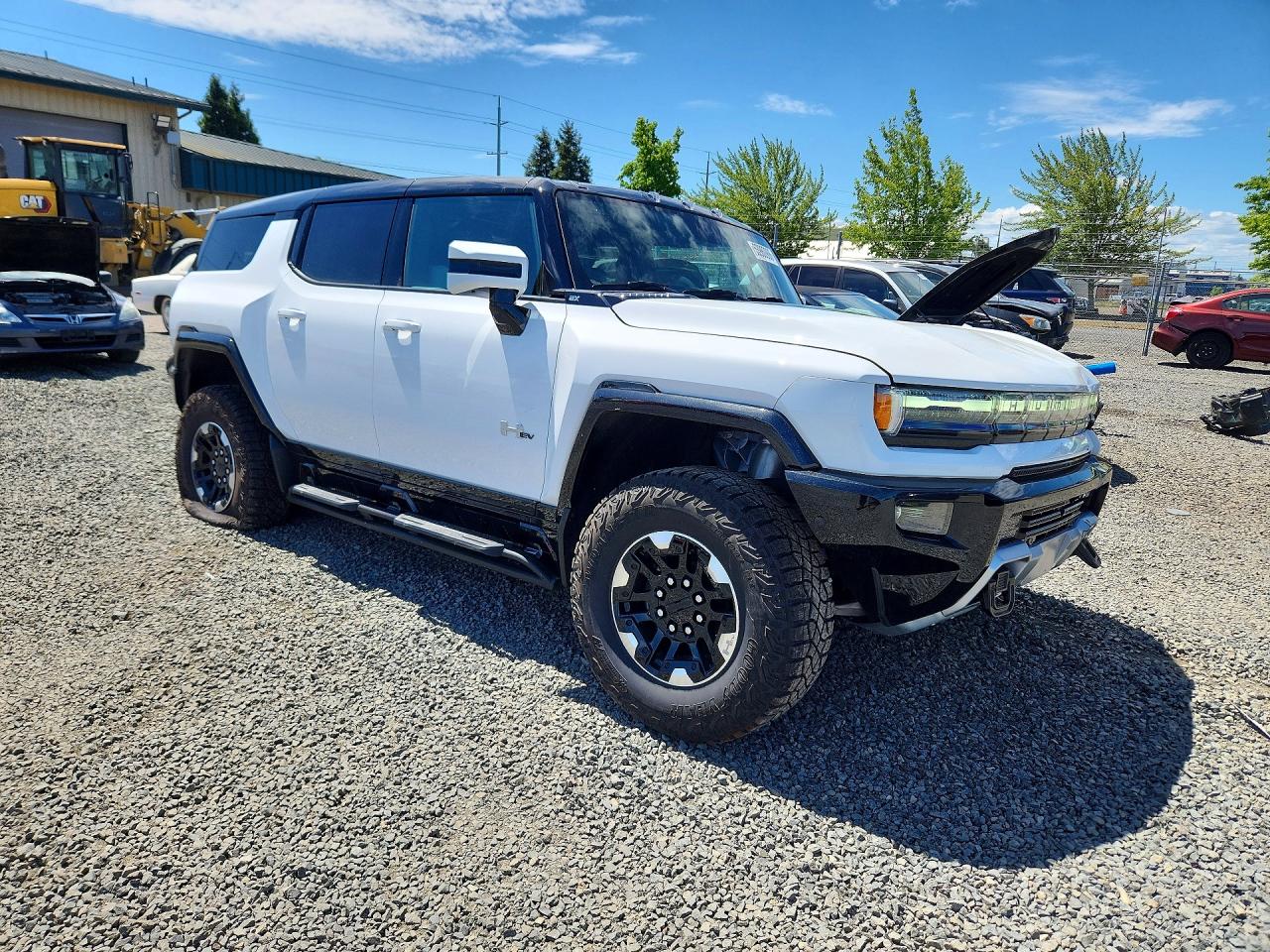 1GKB0NDE6RU109441 · 2024 GMC HUMMER SUV · 4/14
