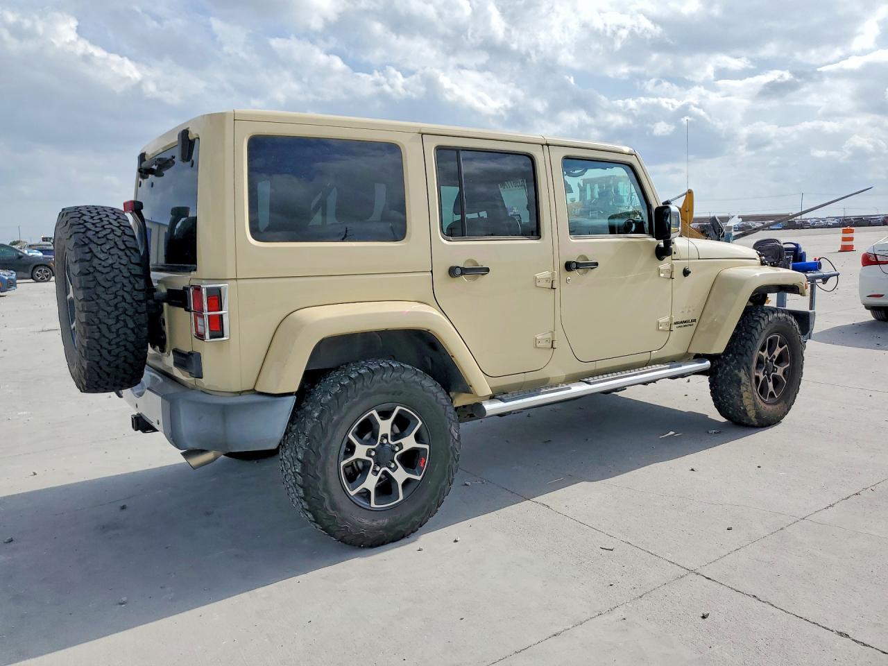 1J4BA5H17BL632666 · 2011 JEEP WRANGLER UNLIMITED · 3/13