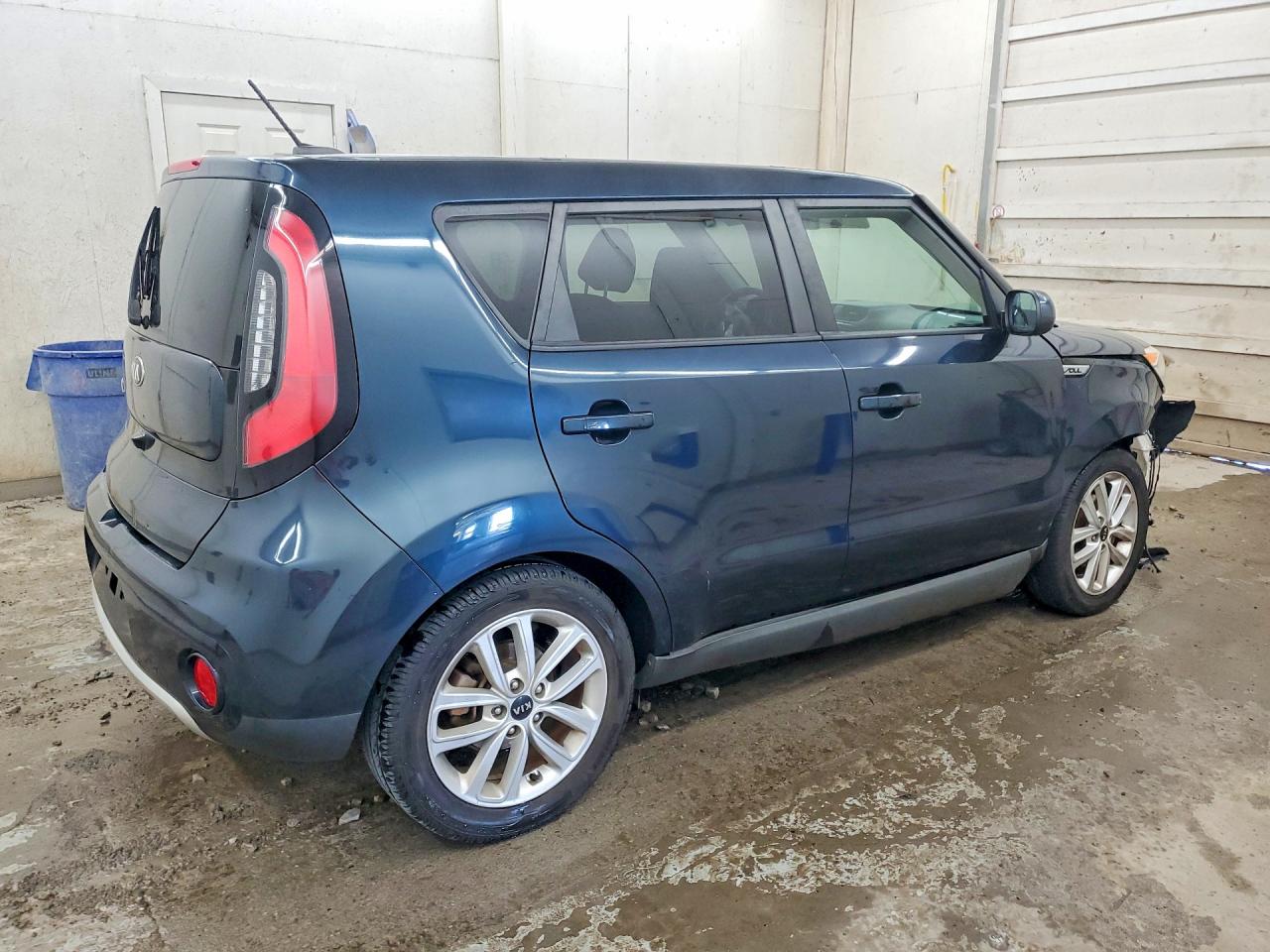 KNDJP3A55J7506203 · 2018 KIA SOUL · 3/13