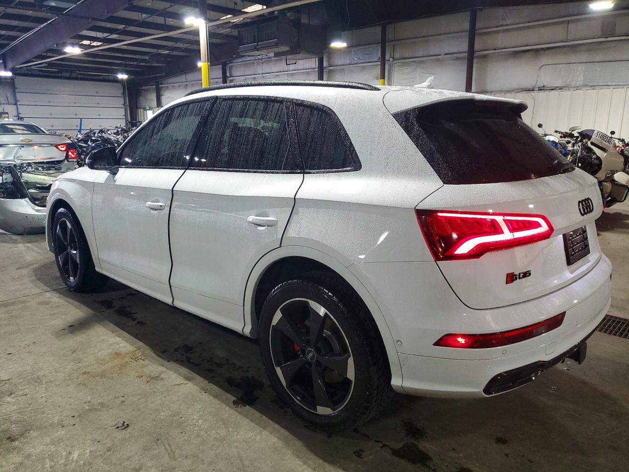 WA1C4AFY4L2100352 · 2020 AUDI SQ5 · 2/13