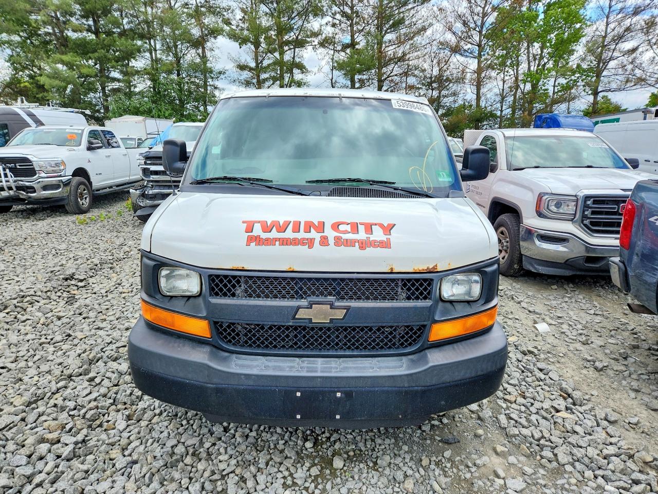 1GCWGAFF2G1233163 · 2016 CHEVROLET EXPRESS G2500 · 5/13