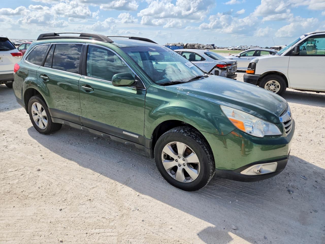 4S4BRBCC7C3263391 · 2012 SUBARU OUTBACK · 4/12