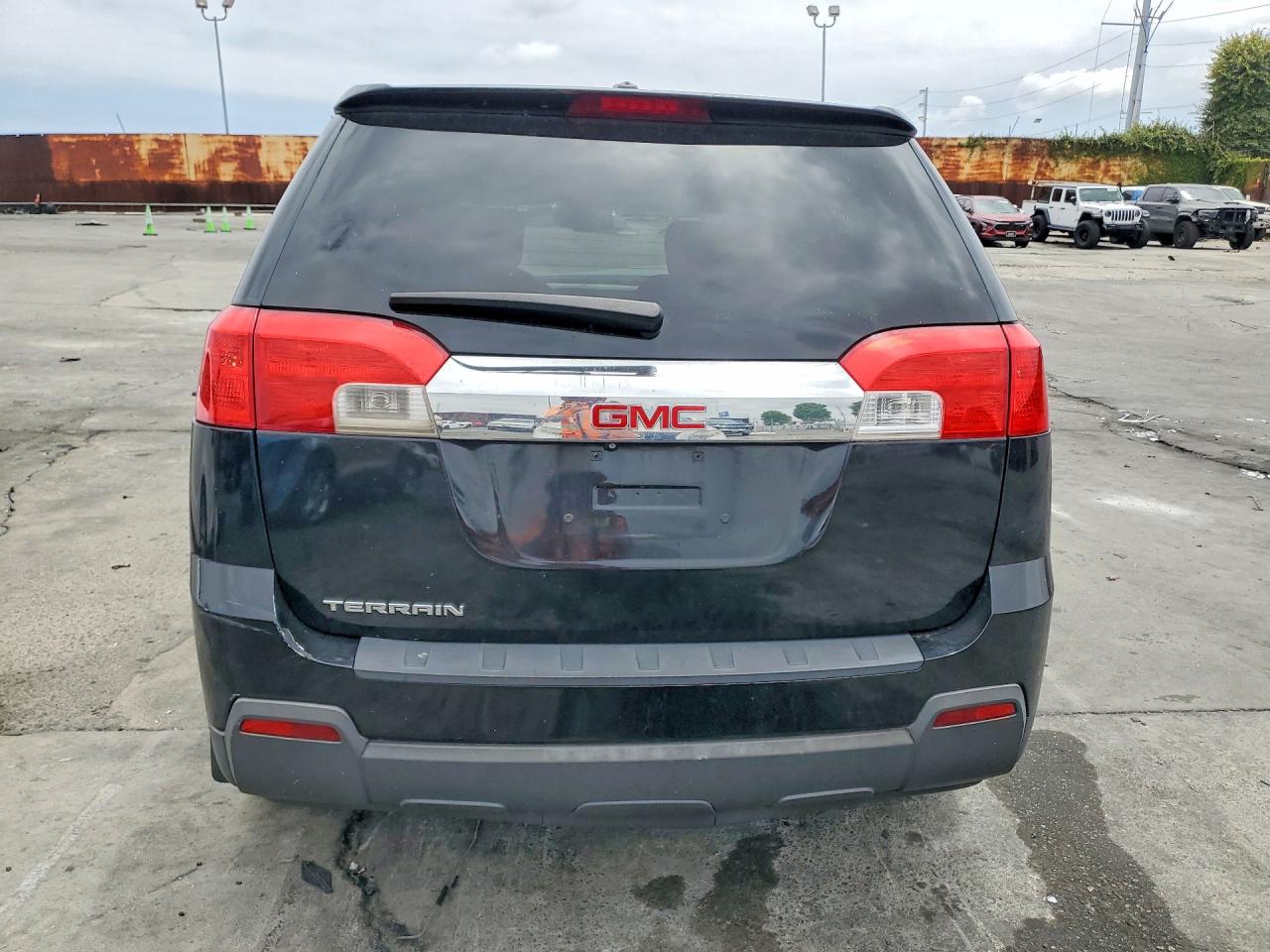 2GKALMEK2F6425852 · 2015 GMC TERRAIN · 6/13