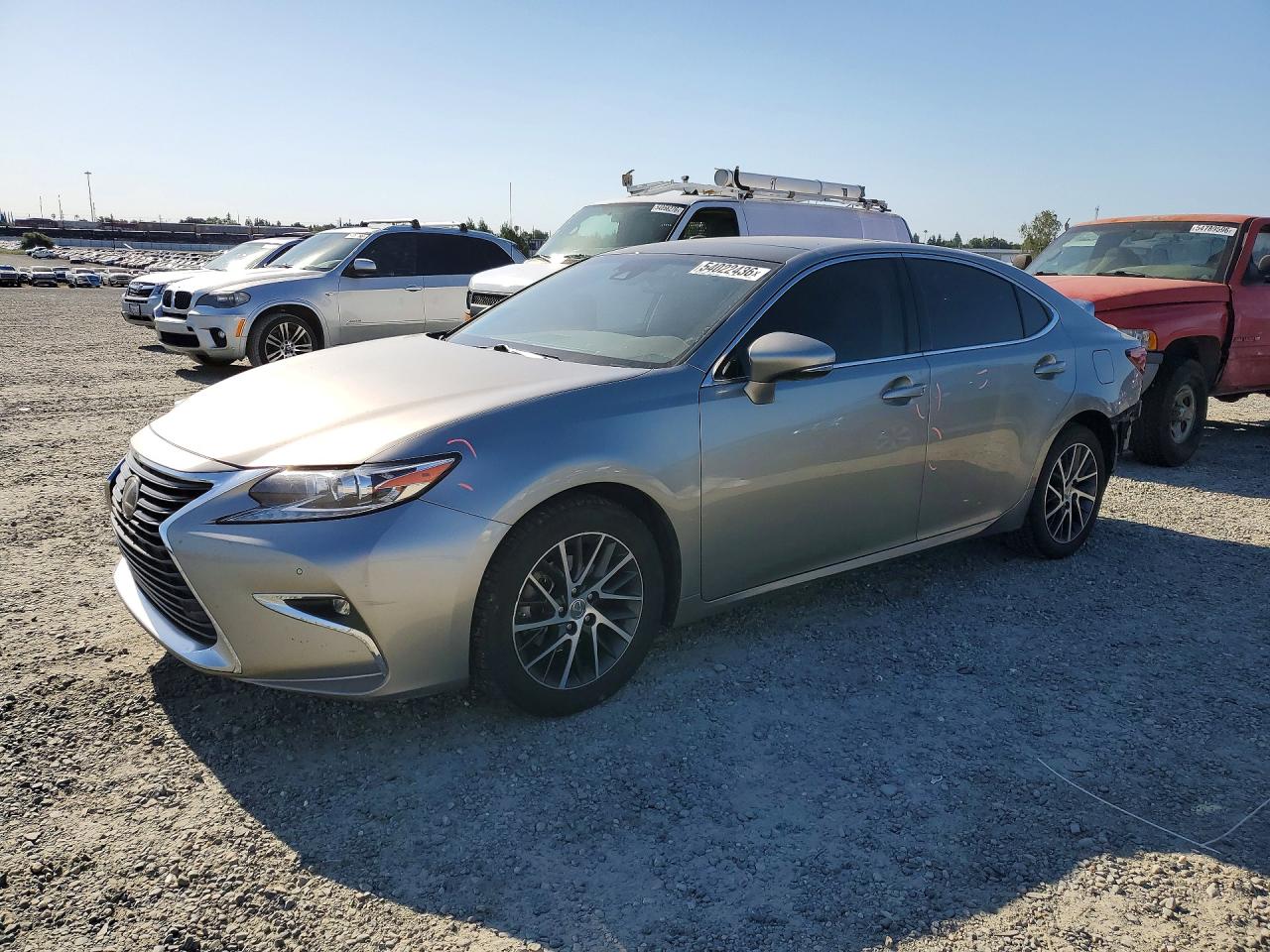 58ABK1GG6HU040653 · 2017 LEXUS ES