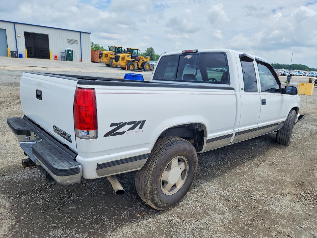 2GCEK19R6W1221378 · 1998 CHEVROLET GMT-400 · 3/12