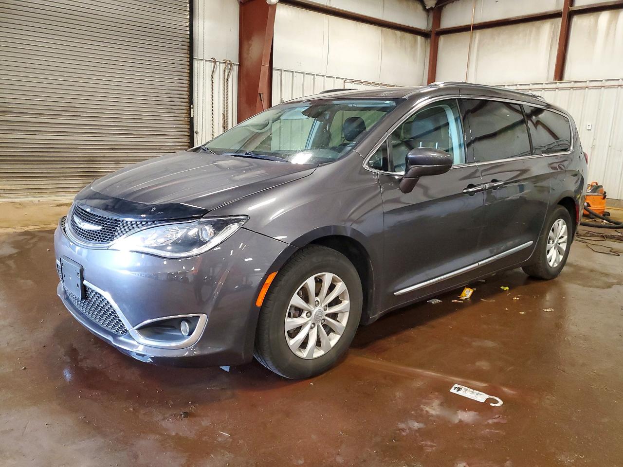 2C4RC1BG3KR550980 · 2019 CHRYSLER PACIFICA