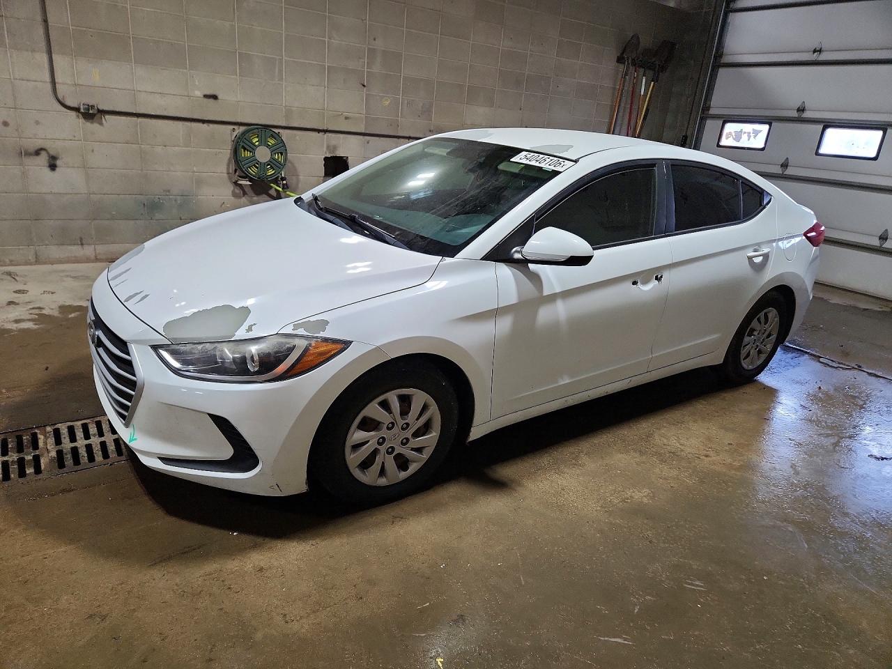 5NPD74LF2JH233807 · 2018 HYUNDAI ELANTRA