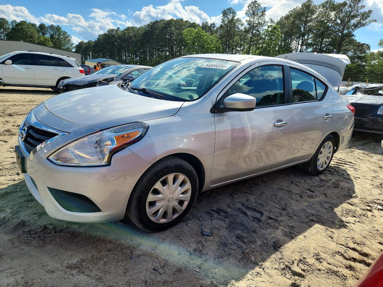 3N1CN7APXKL875128 · 2019 NISSAN VERSA