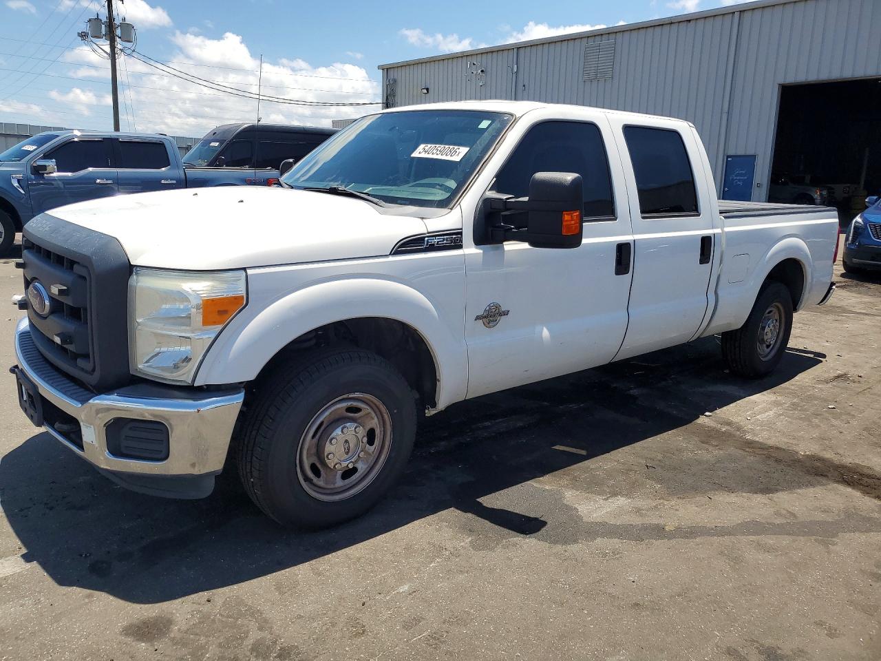 1FT7W2AT4FEA70453 · 2015 FORD F250