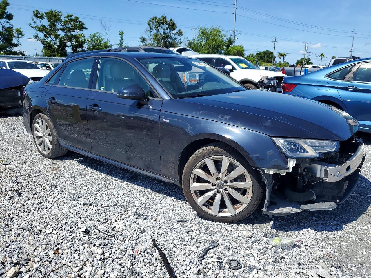 WAUKMAF49JN001825 · 2018 AUDI A4 · 4/13