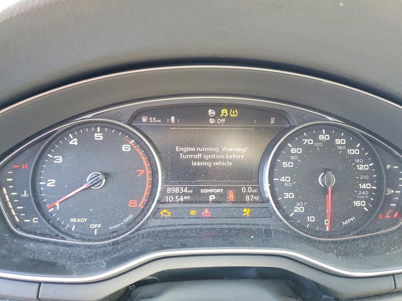 WAUKMAF49JN001825 · 2018 AUDI A4 · 9/13