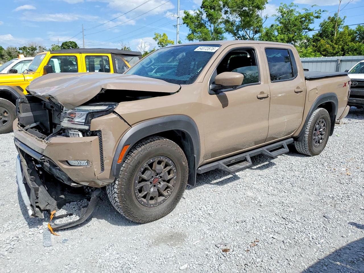 2022 NISSAN FRONTIER