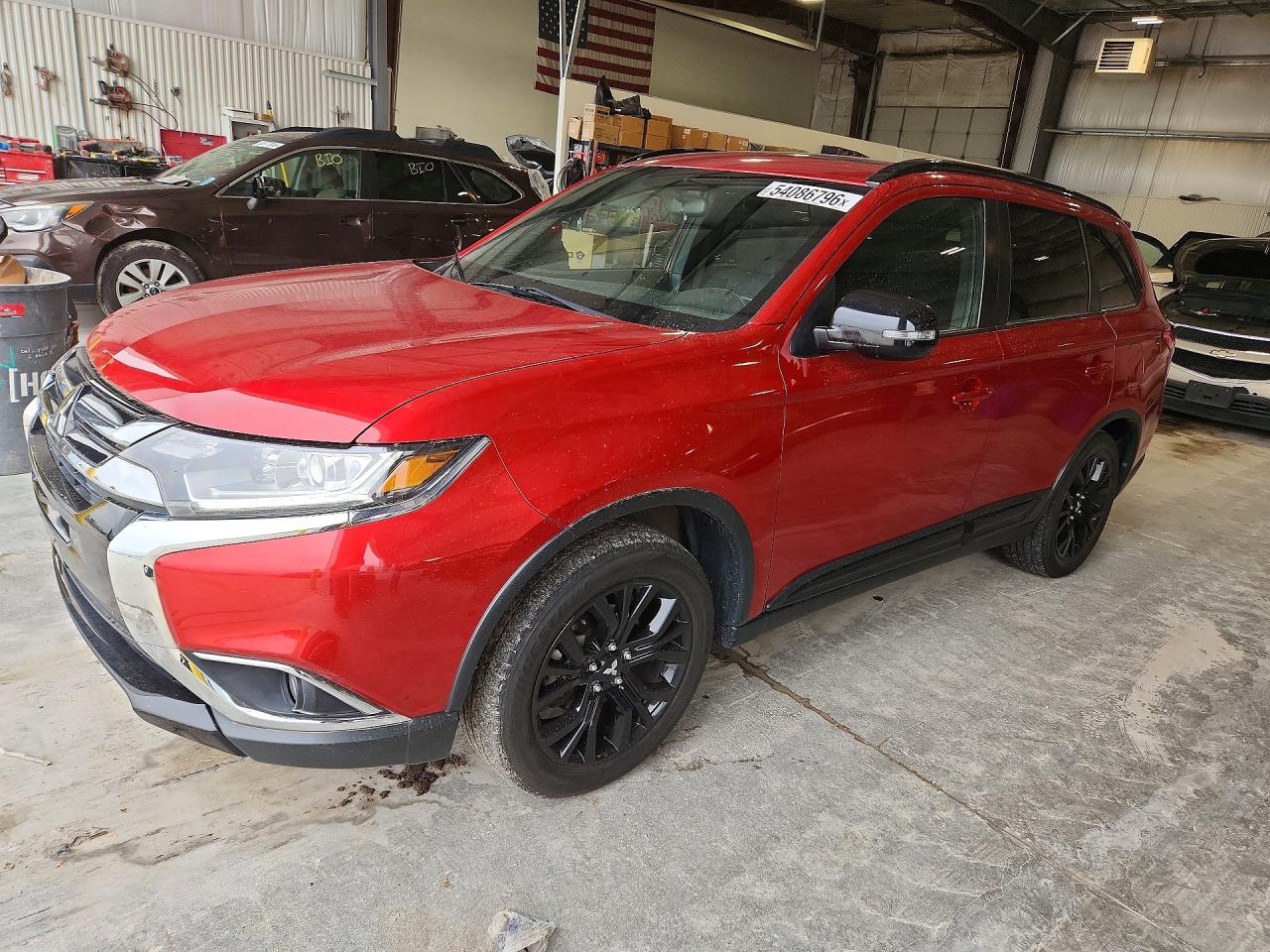 JA4AZ3A38JZ029130 · 2018 MITSUBISHI OUTLANDER