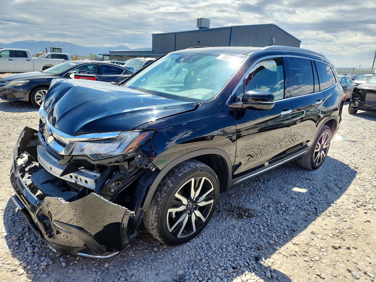 5FNYF6H92KB004739 · 2019 HONDA PILOT