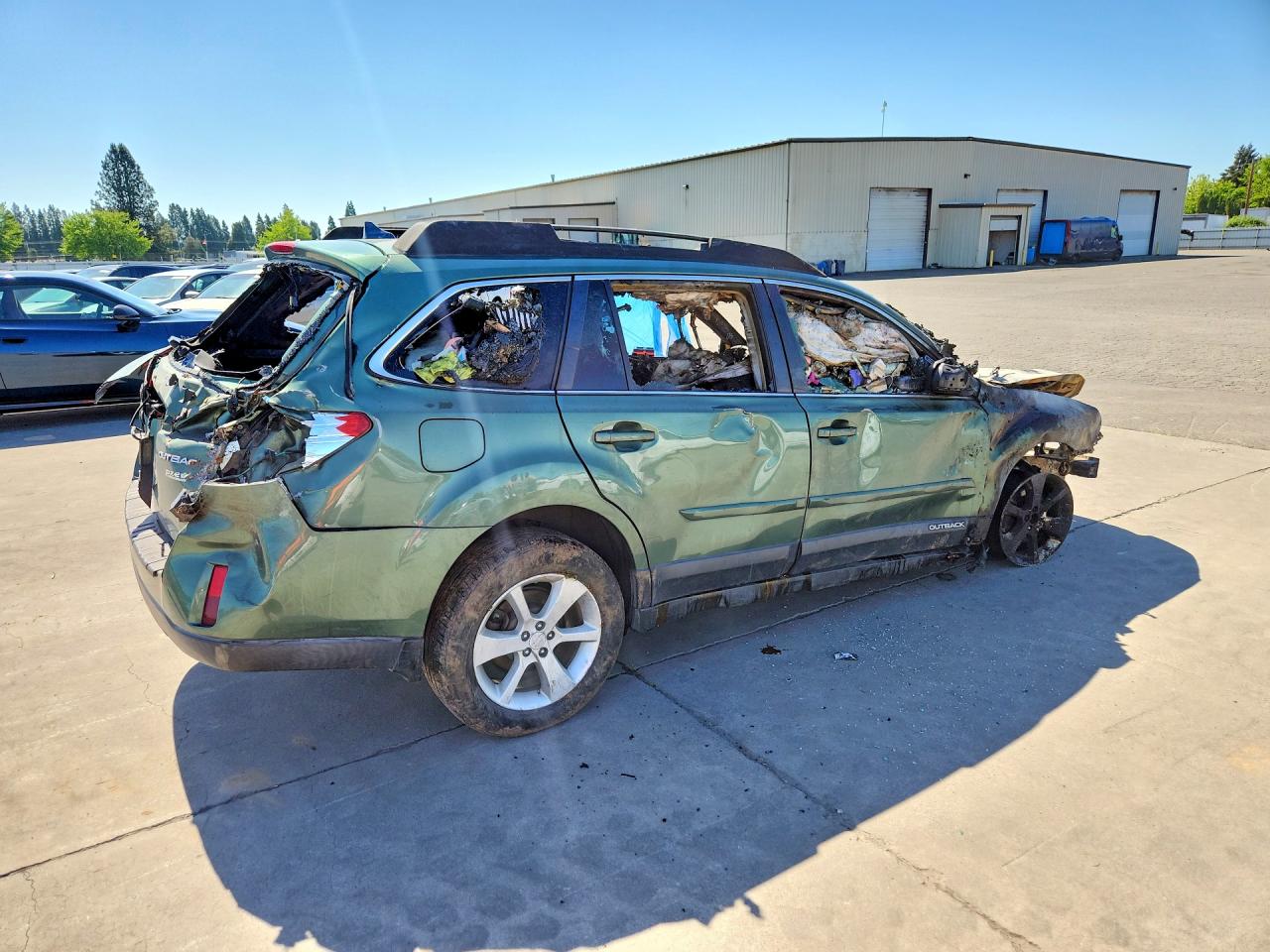 4S4BRBCC7E3295633 · 2014 SUBARU OUTBACK · 3/11