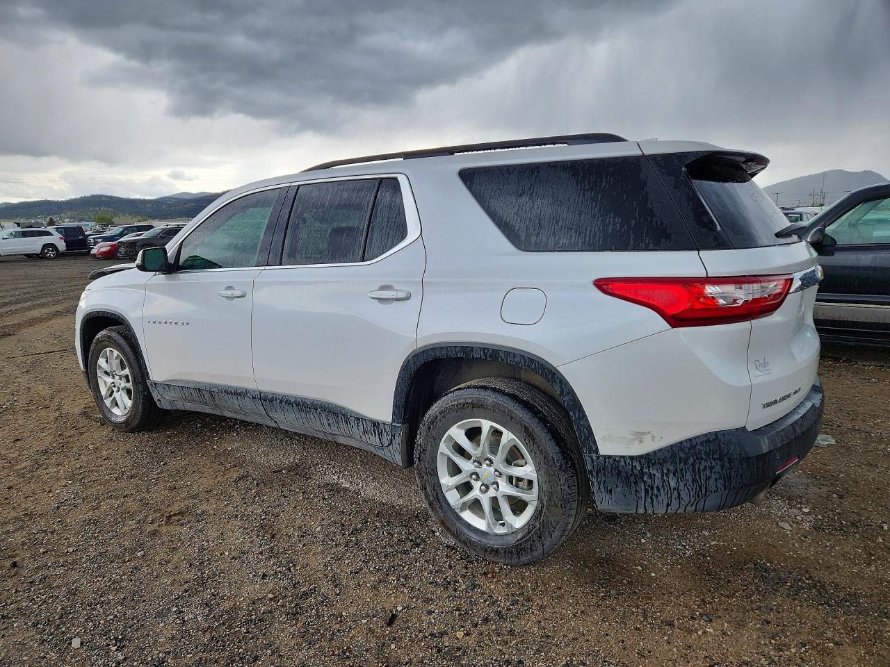 1GNEVGKW6LJ312413 · 2020 CHEVROLET TRAVERSE · 2/12