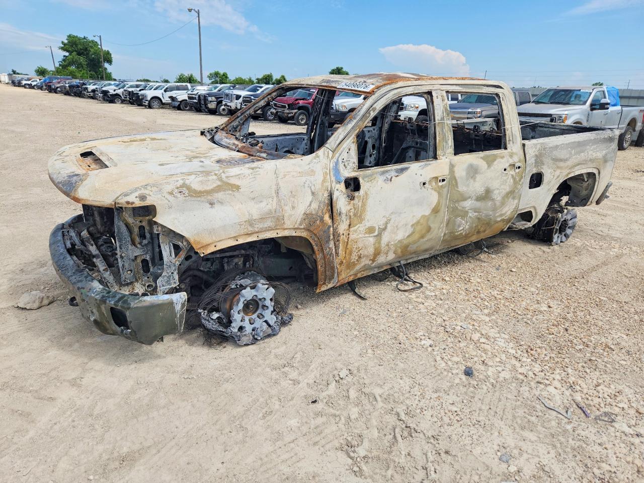 2GC4YNE70R1209866 · 2024 CHEVROLET SILVERADO