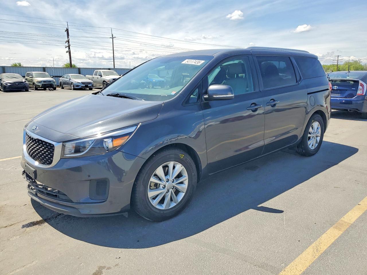 KNDMB5C14H6333078 · 2017 KIA SEDONA
