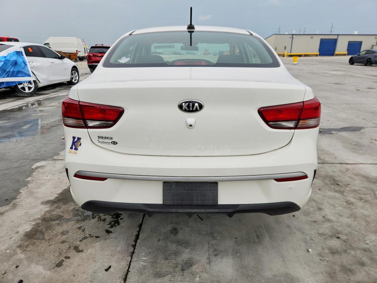 3KPA24AD5ME370946 · 2021 KIA RIO · 6/12