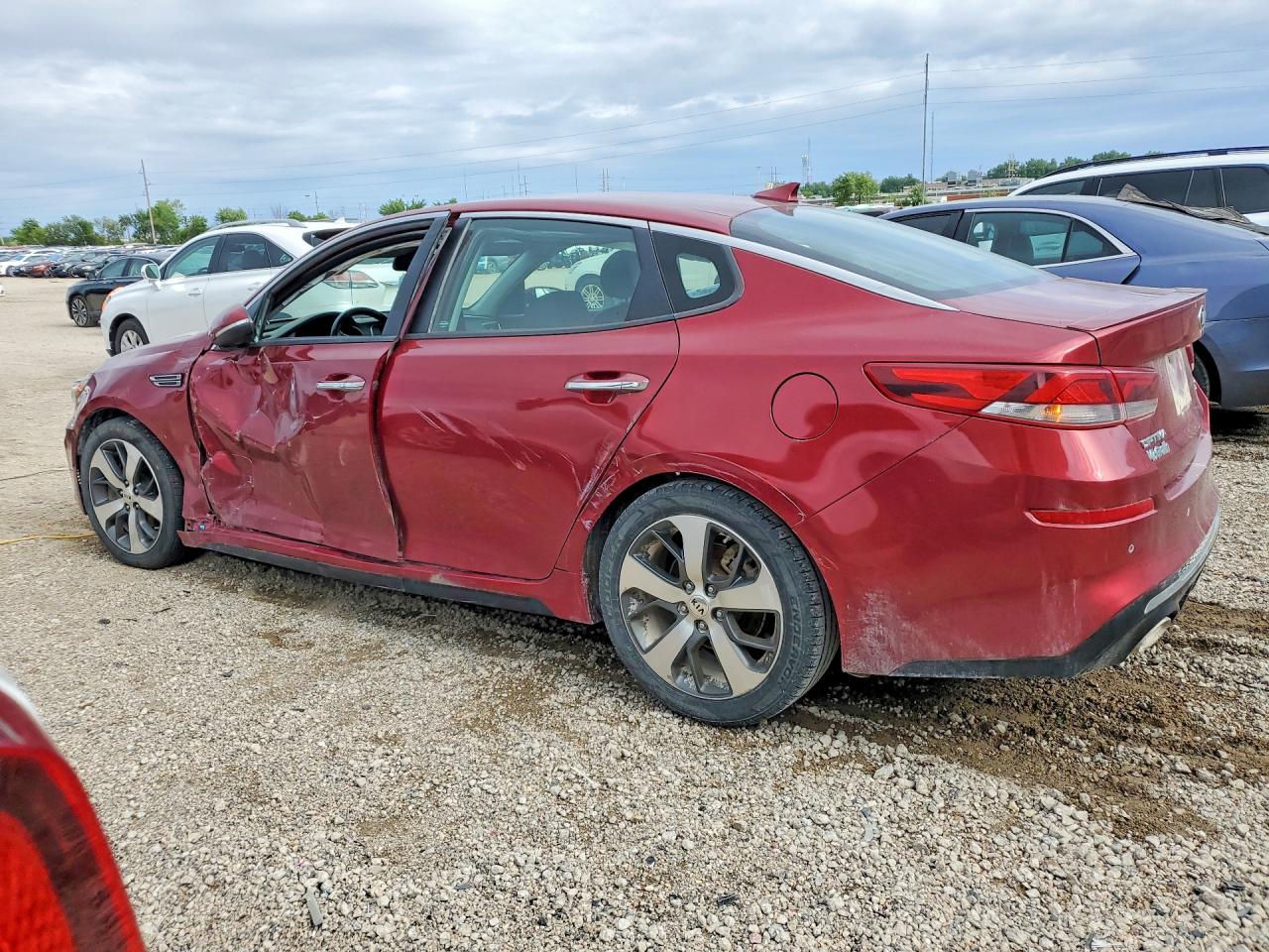 5XXGT4L39KG366530 · 2019 KIA OPTIMA · 2/12