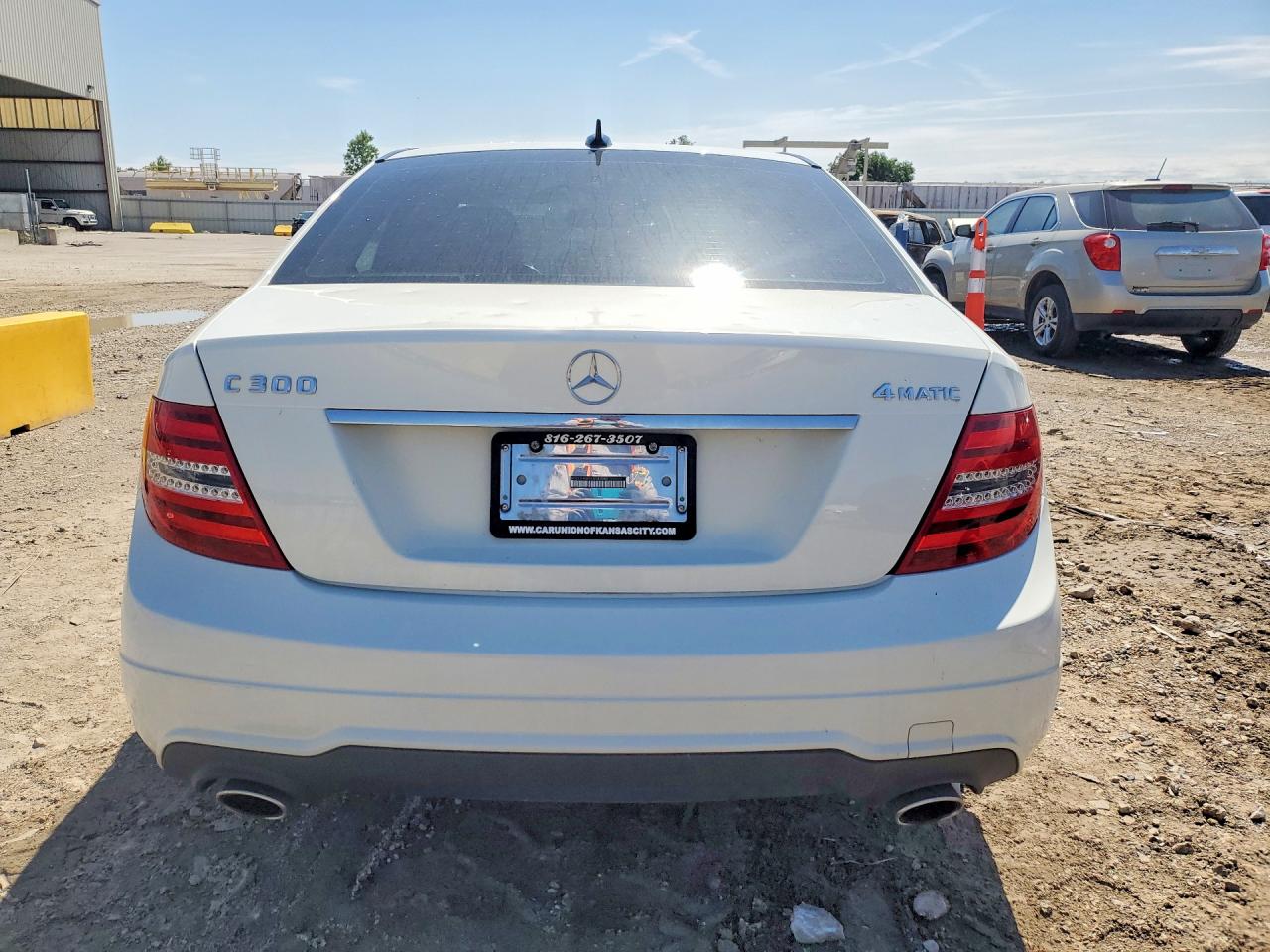 WDDGF8BB9CR240762 · 2012 MERCEDES-BENZ C · 6/12
