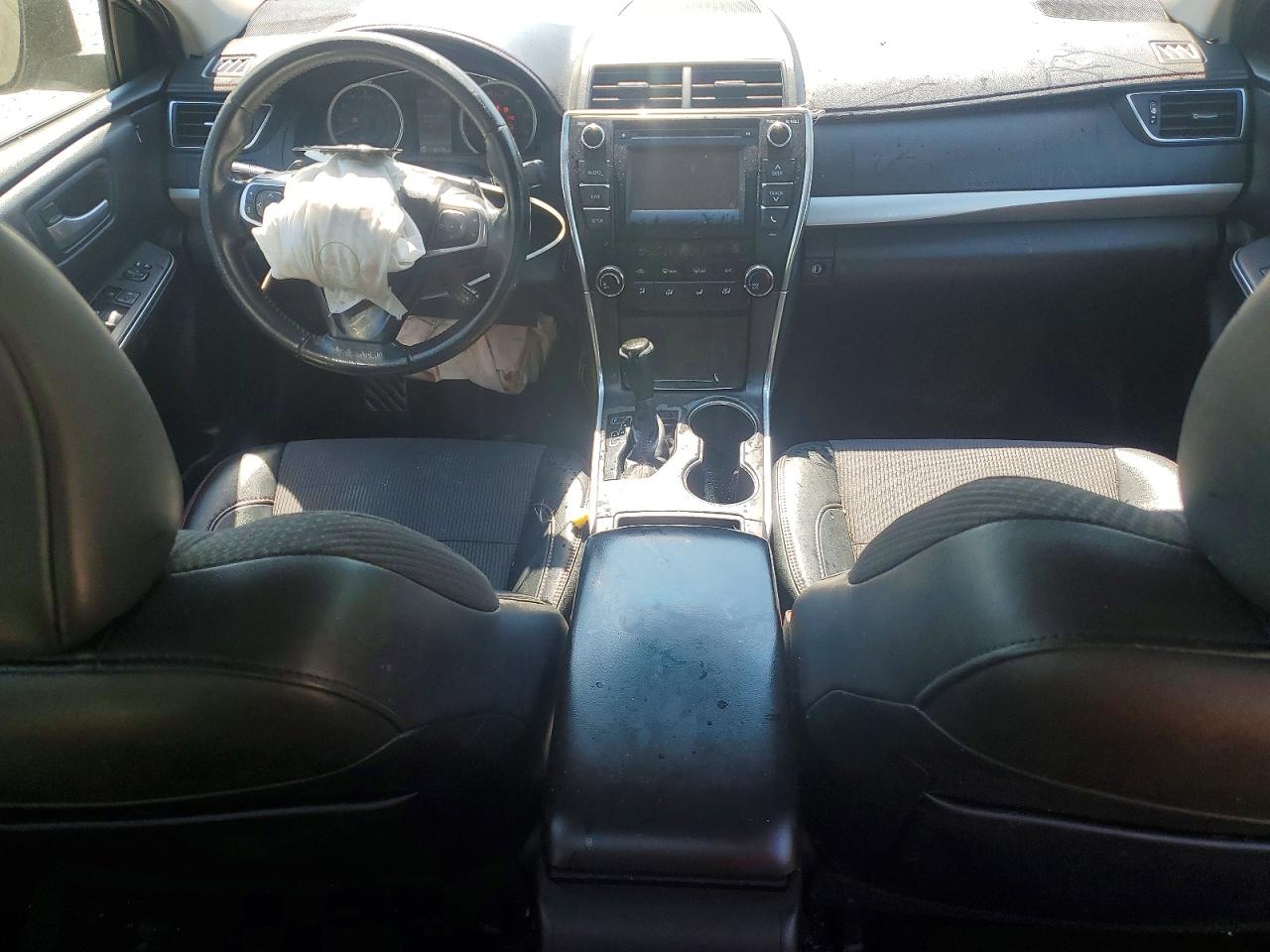 4T1BF1FK5GU615339 · 2016 TOYOTA CAMRY · 8/12