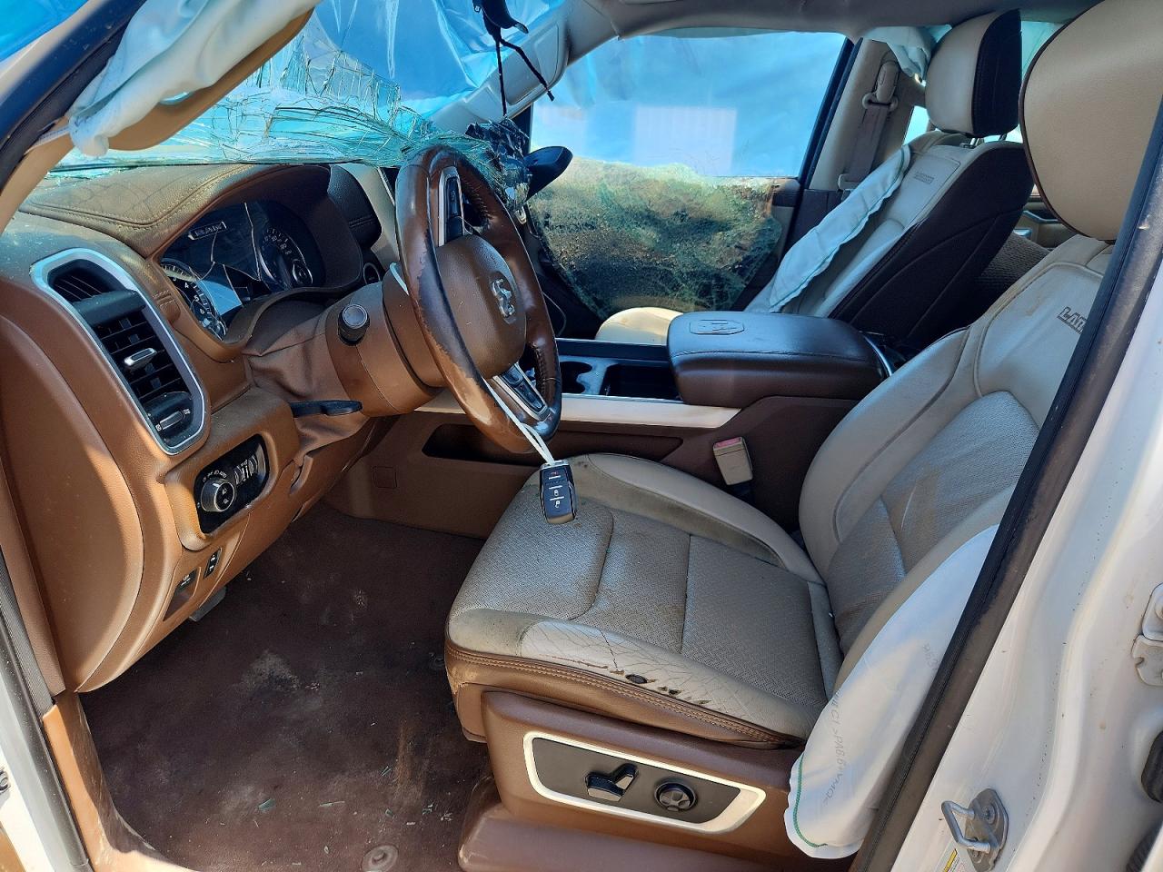 1C6SRFJT8KN920899 · 2019 RAM 1500 · 7/12