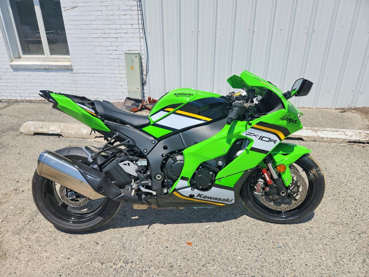 JKBZXVM16SA010201 · 2025 KAWASAKI ZX1002