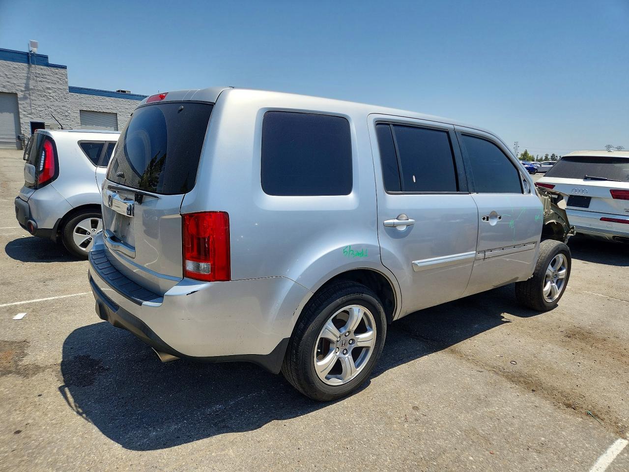 5FNYF3H43EB011139 · 2014 HONDA PILOT · 3/13