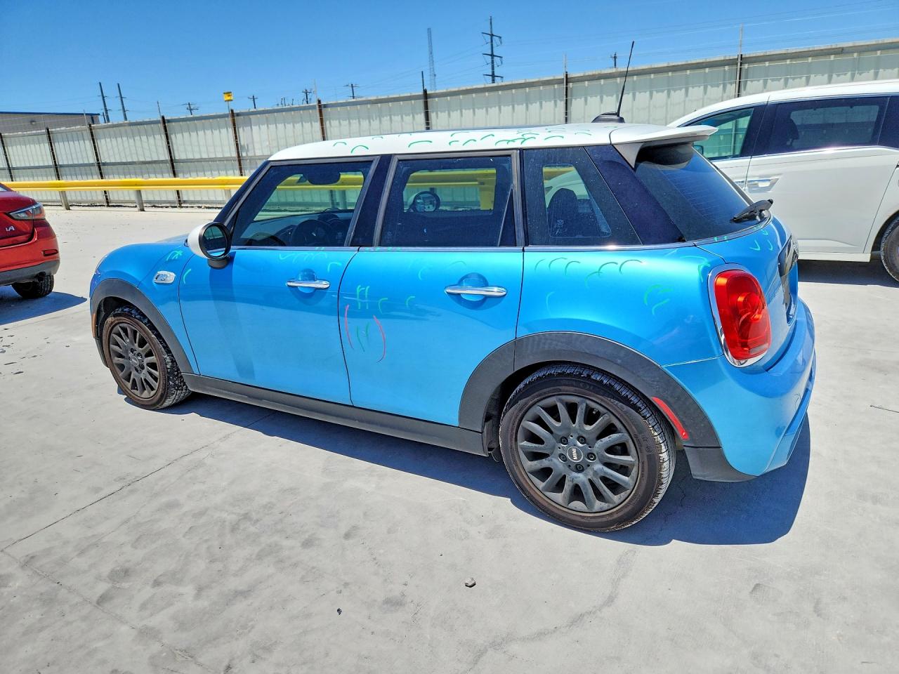 WMWXU3C55F2B59248 · 2015 MINI COOPER · 2/12