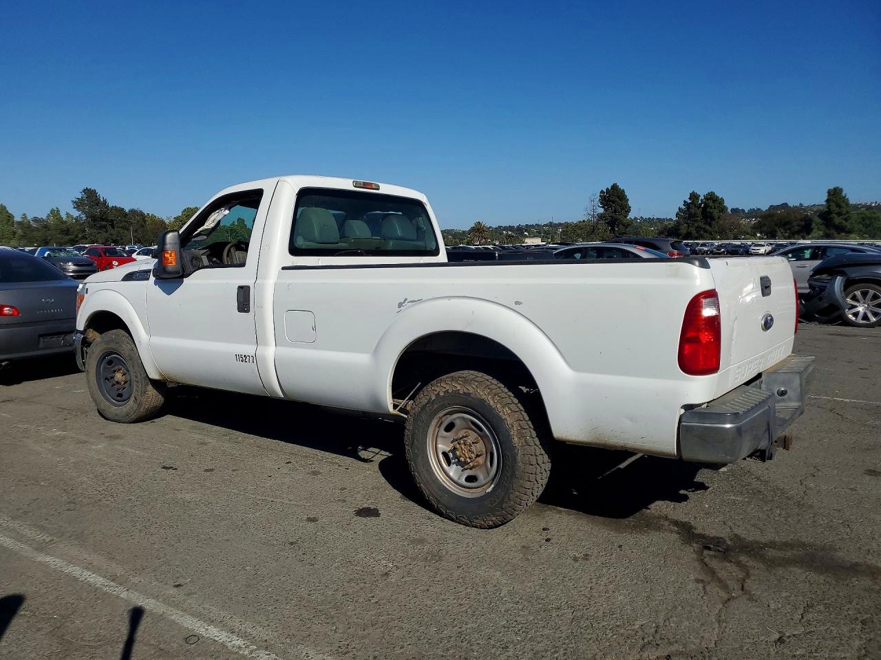 1FTBF2A62DEB52747 · 2013 FORD F250 · 2/12