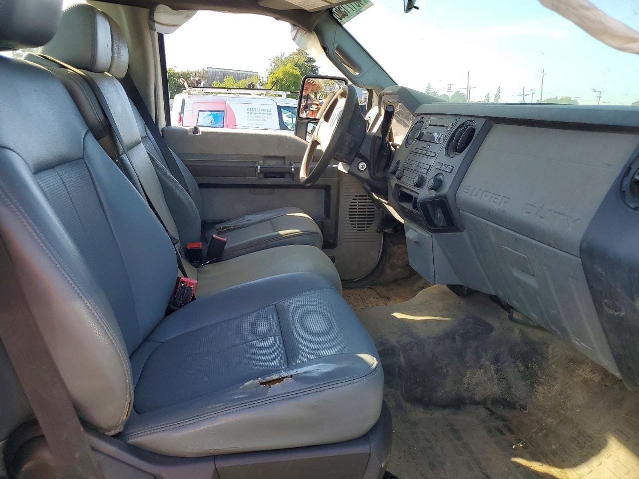 1FTBF2A62DEB52747 · 2013 FORD F250 · 10/12