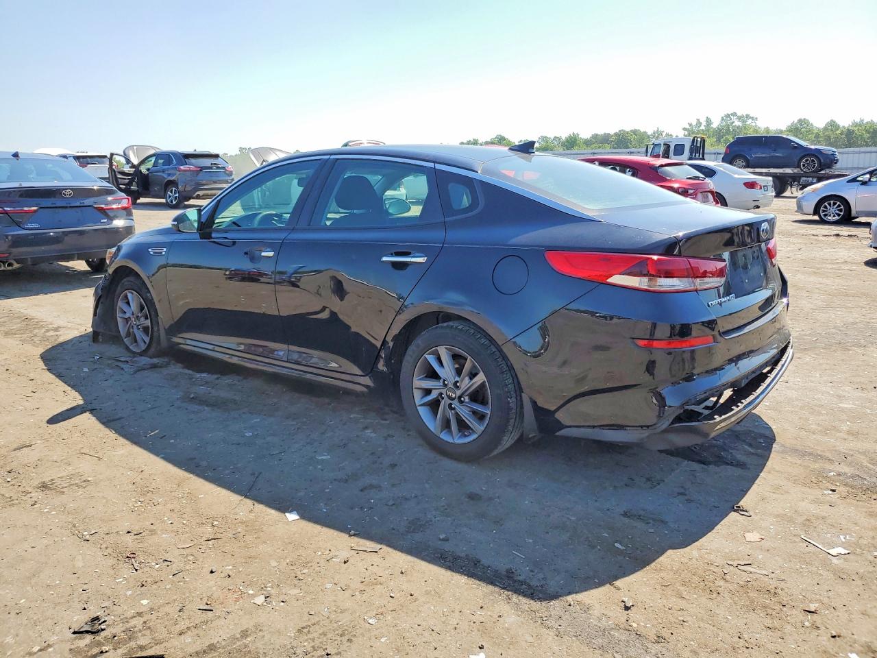 5XXGT4L39LG428011 · 2020 KIA OPTIMA · 2/12