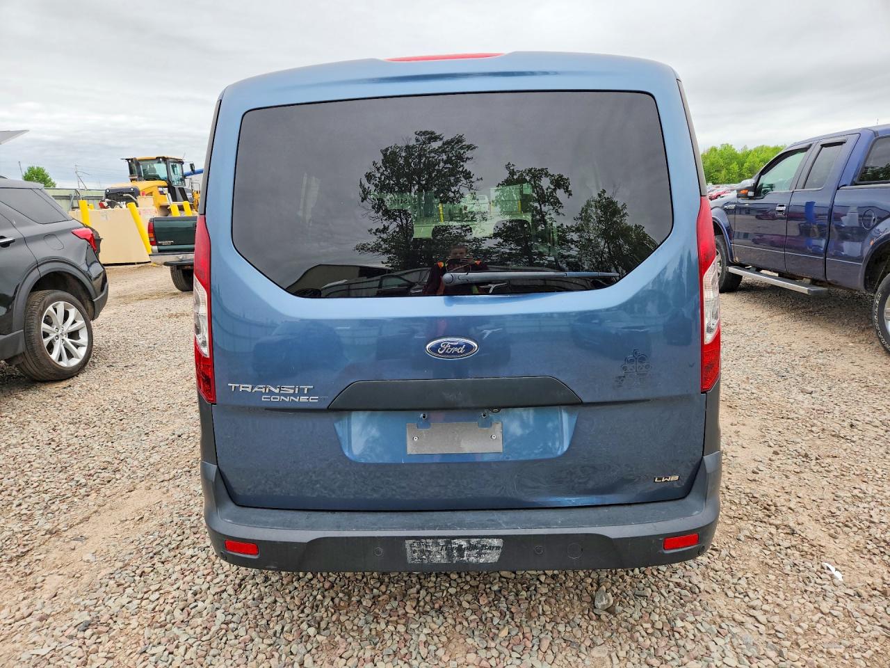NM0GE9E2XK1416582 · 2019 FORD TRANSIT · 6/13