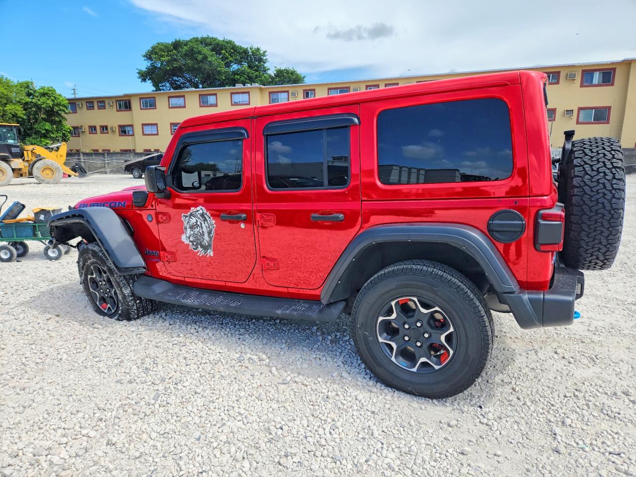 1C4JJXR62NW228054 · 2022 JEEP WRANGLER UNLIMITED · 2/12