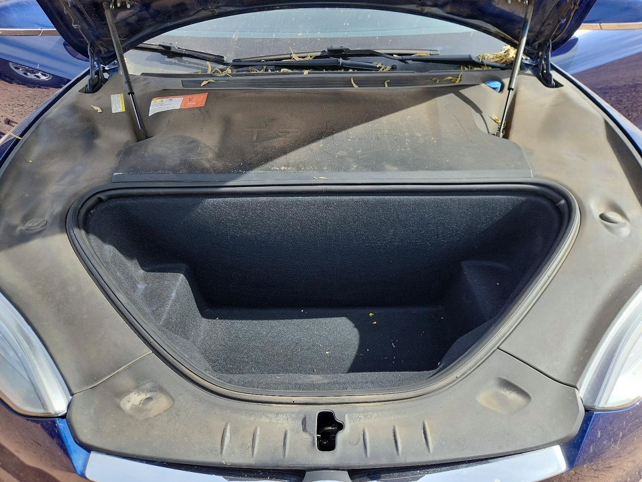 5YJSA1E23HF198429 · 2017 TESLA MODEL S · 11/12