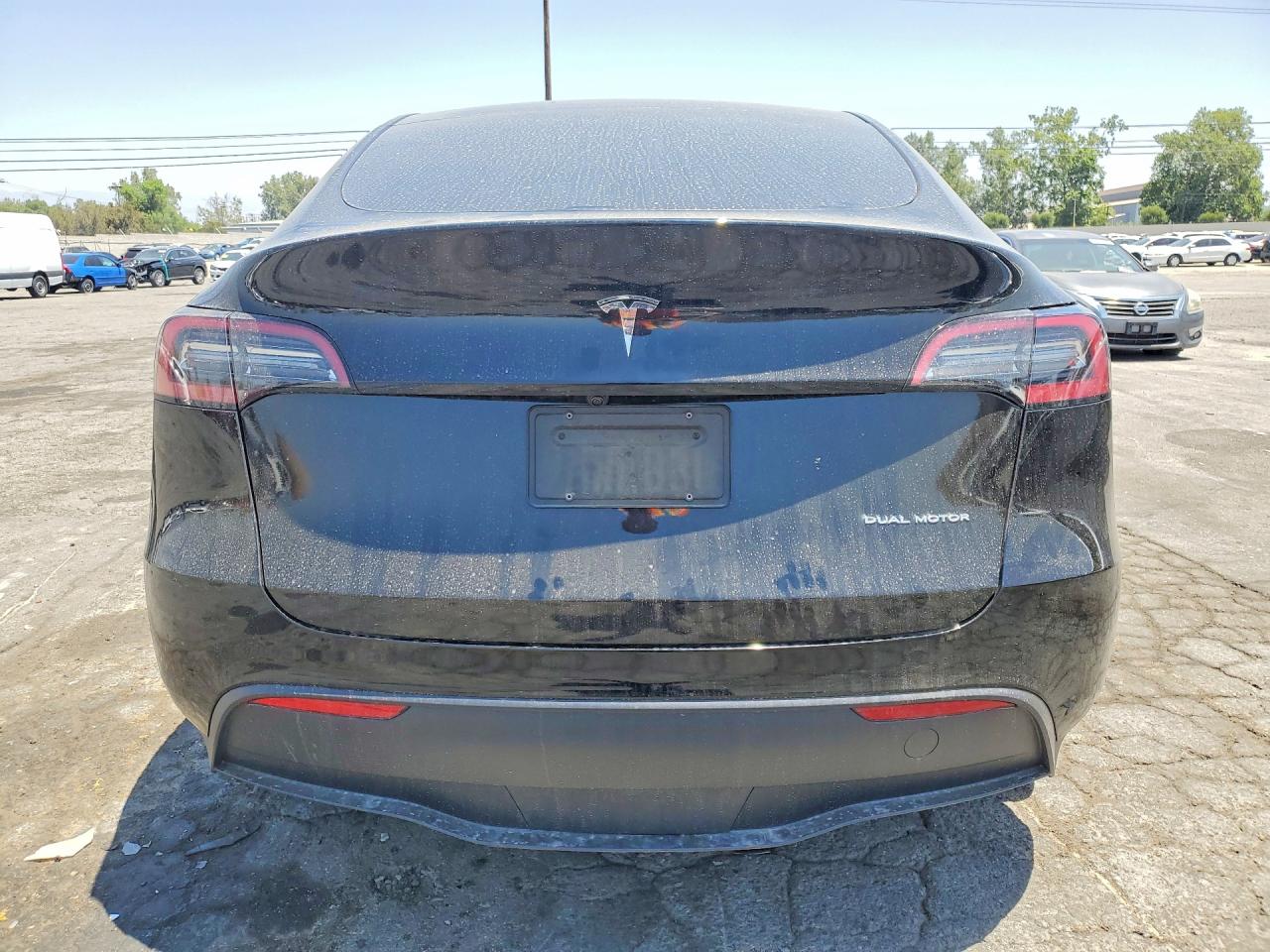 7SAYGDEE6RF069092 · 2024 TESLA MODEL Y · 6/12